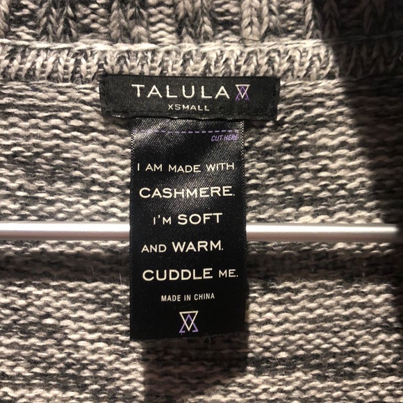 Aritzia Talula Mulberry Cardigan Wrap - Picture 5 of 7